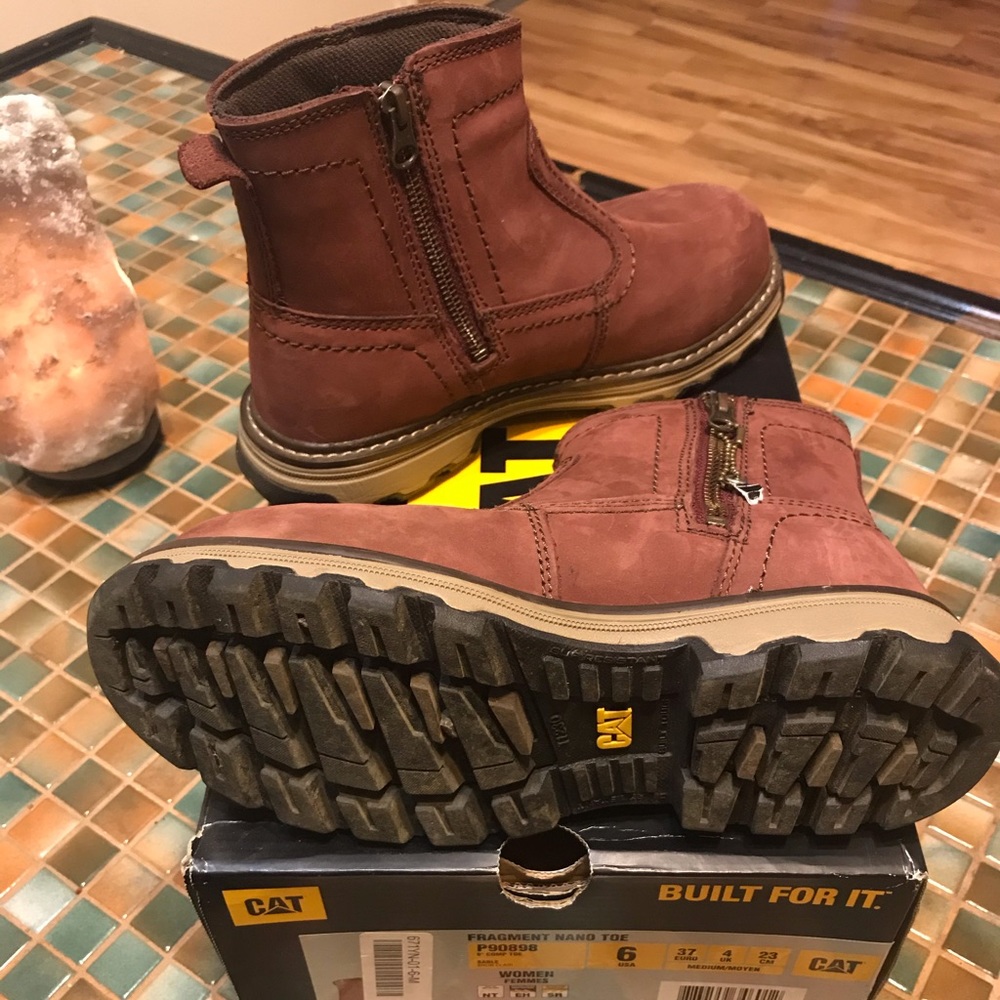 Women’s Size 6 Composite Toe Work Boot